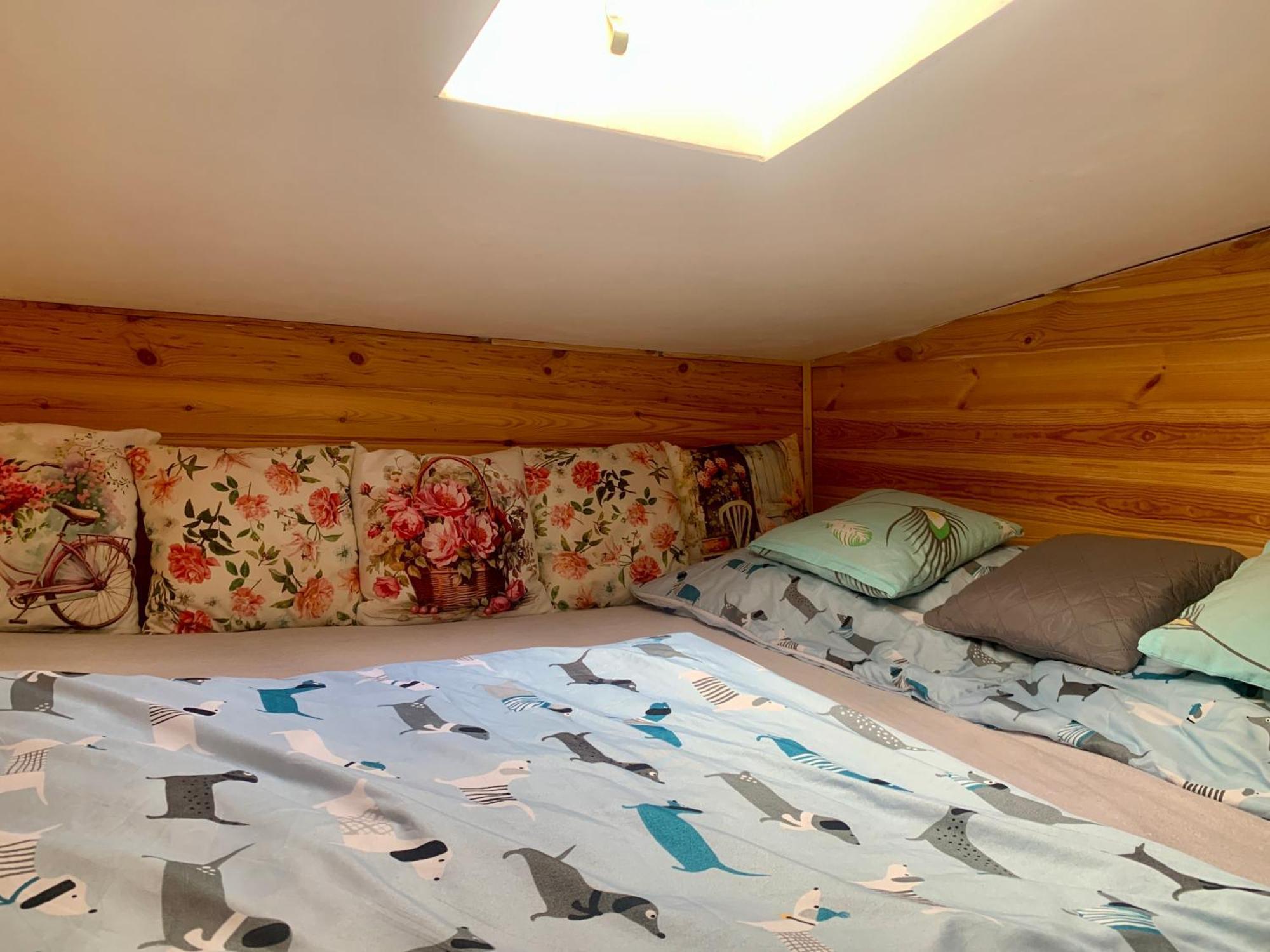 Tiny House - Chatka V Rezi U Prahy Husinec  エクステリア 写真