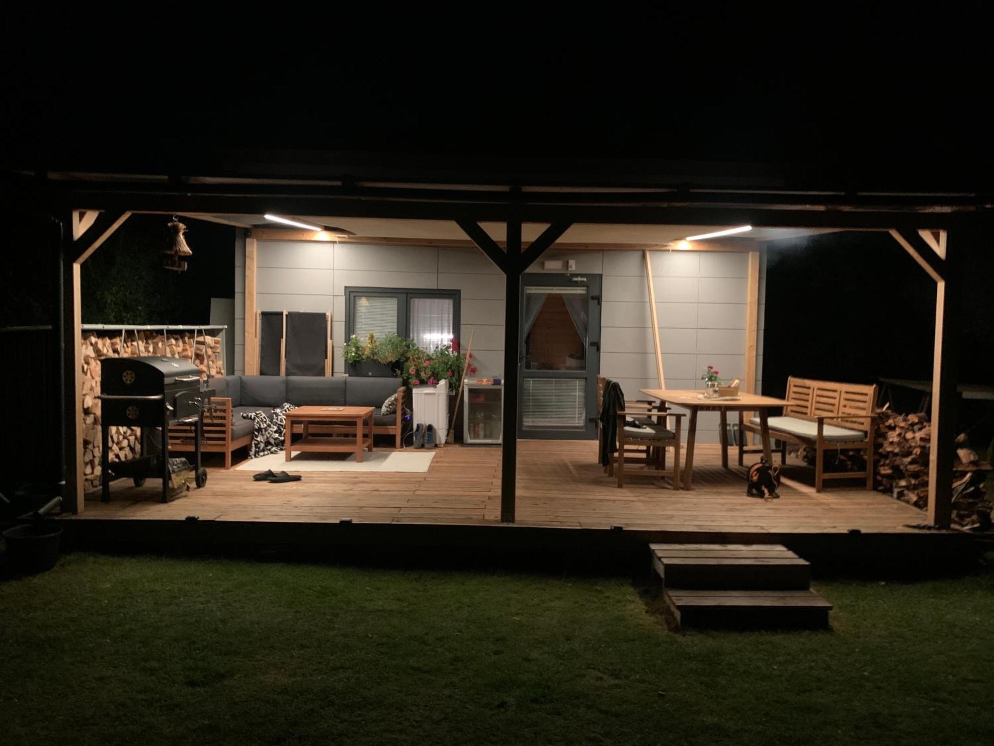 Tiny House - Chatka V Rezi U Prahy Husinec  エクステリア 写真